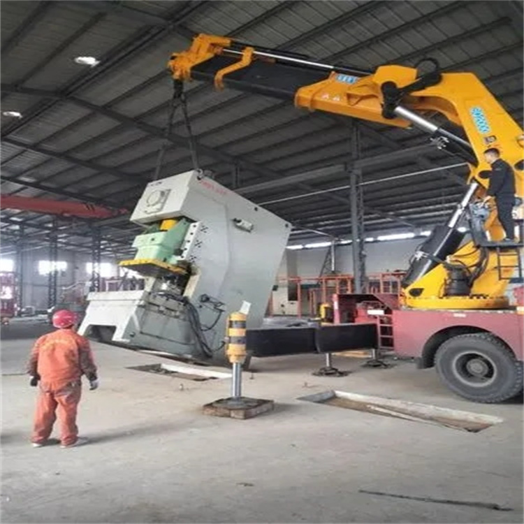 王下乡80吨折臂吊车出租附近电话